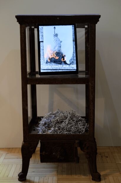 Why? - a Sculpture & Installation Artowrk by Denise Ackermann